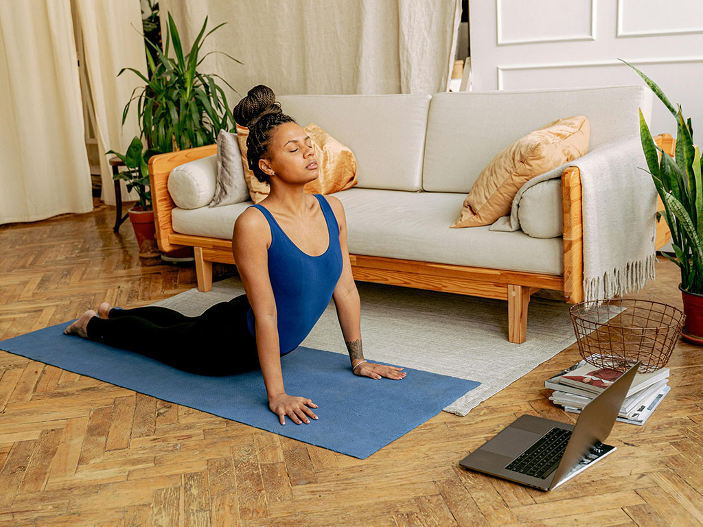Natalie teaching a private 1:1 yoga class online